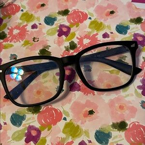 Blue light glasses